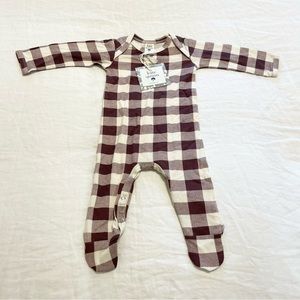 ✨BNWT!✨ Kate Quinn Buffalo Check Bamboo Layette Snap Footie - 0-3months
